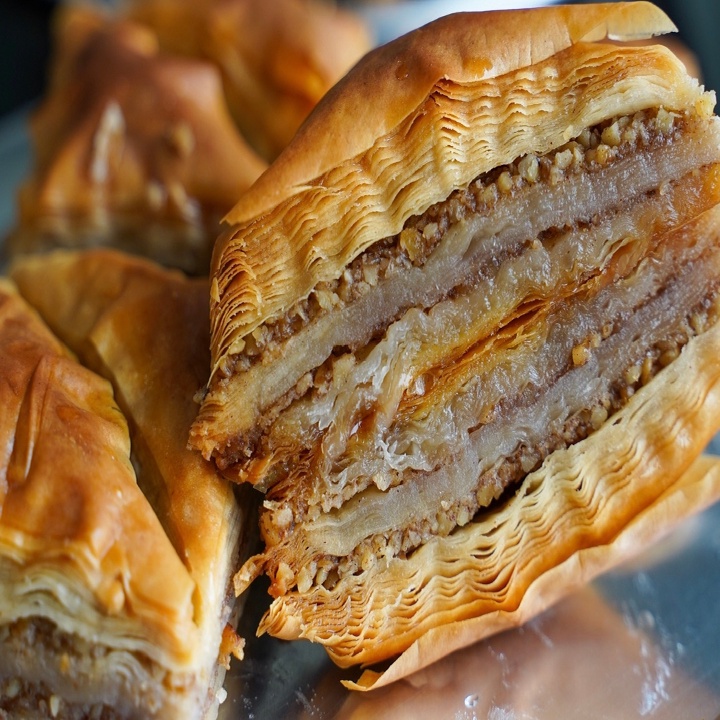 MAMA'S BAKLAVA